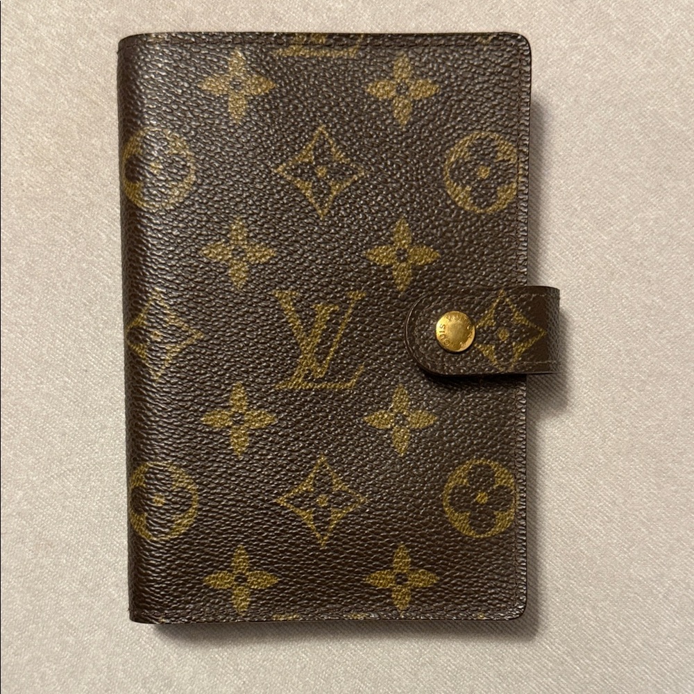 LOUIS VUITTON Monogram Small Ring Agenda